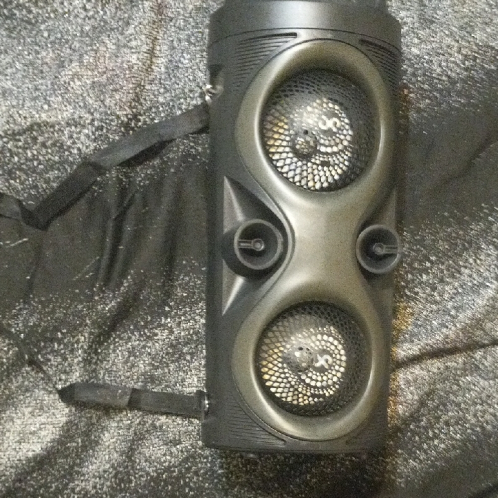 Portable Black Bluetooth Speaker